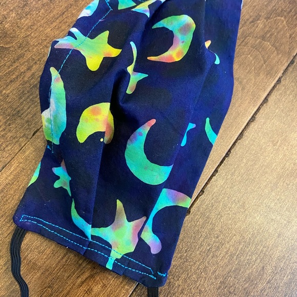 Set of 2 Kids Handmade in USA Cotton Face Mask - Picture 5 of 13